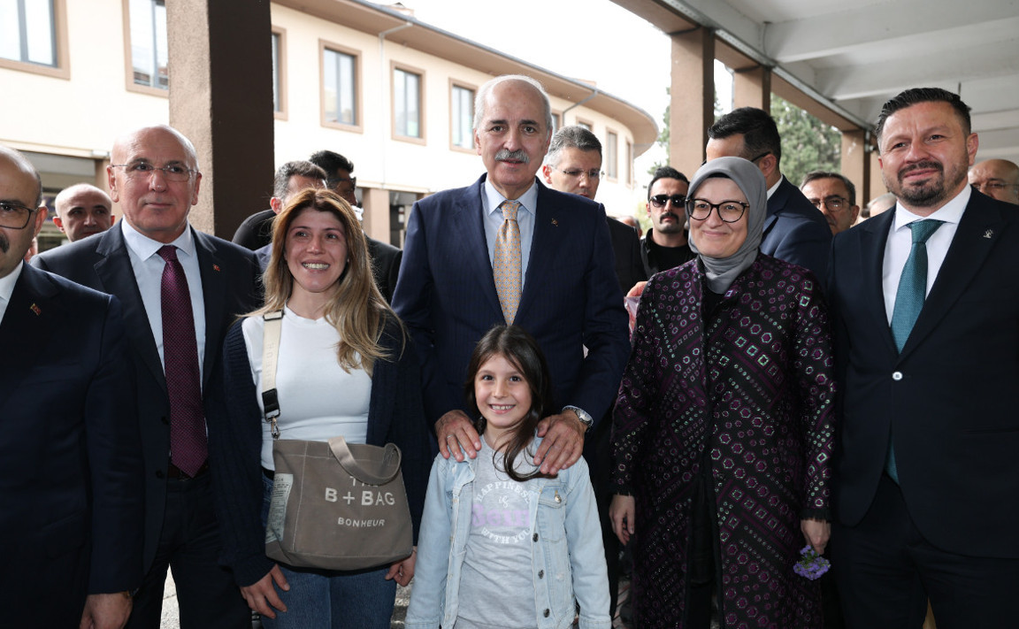 TBMM Başkanı Kurtulmuş, Balıkesir’de Vatandaşlarla Bir Araya Geldi