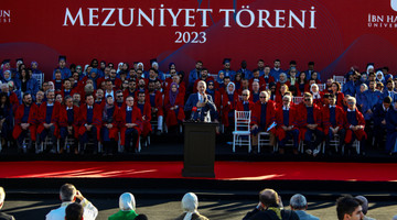 İbn Haldun Üniversitesi 5. Mezuniyet Töreni