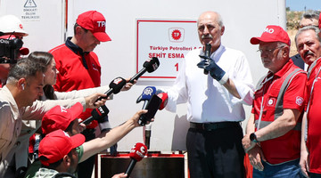 TBMM Başkanı Kurtulmuş, Şırnak Gabar Dağı'ndaki Petrol Akışını İzledi