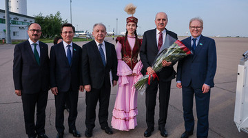 TBMM BAŞKANI KURTULMUŞ, TÜRKPA 14. GENEL KURUL TOPLANTISINA KATILMAK ÜZERE KAZAKSİTAN’A GİTTİ