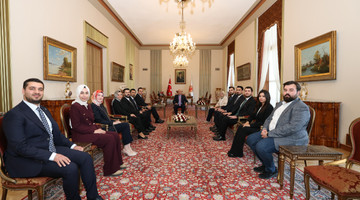 TBMM Başkanı Kurtulmuş, Ak Parti Gençlik Kolları Başkanı Yusuf İbiş'i Kabul Etti