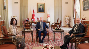 TBMM Başkanı Kurtulmuş, DEM Parti Grup Başkanvekilleri Koçyiğit ve Temelli'yi Kabul Etti