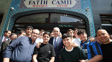 TBMM Başkanı Kurtulmuş, Belçika Diyanet Vakfı’nı Ziyaret Etti