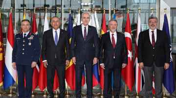 TBMM Başkanı Kurtulmuş, Türkiye'nin Nato Daimi Temsilciliğini Ziyaret Etti