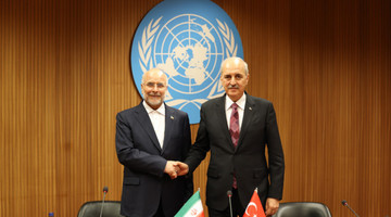 TBMM BAŞKANI KURTULMUŞ, İRAN İSLAMİ DANIŞMA MECLİSİ BAŞKANI GHALİBAF İLE GÖRÜŞTÜ
