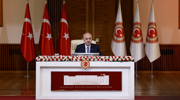 TBMM BAŞKANI KURTULMUŞ, "TERÖRSÜZ TÜRKİYE" HEDEFİ DOĞRULTUSUNDA MECLİS'TE KURULAN KOMİSYONUN İLK TOPLANTISINDA KONUŞTU