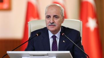 TBMM BAŞKANI KURTULMUŞ, MİLLİ DAYANIŞMA, KARDEŞLİK VE DEMOKRASİ KOMİSYONU TOPLANTISI KAPANIŞINDA DEĞERLENDİRMEDE BULUNDU