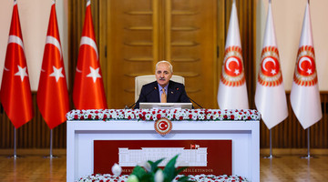 MİLLİ DAYANIŞMA, KARDEŞLİK VE DEMOKRASİ KOMİSYONU, TBMM BAŞKANI KURTULMUŞ BAŞKANLIĞINDA TOPLANDI