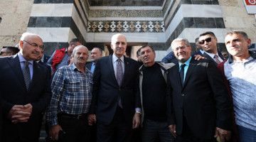 TBMM Başkanı Kurtulmuş, Adana'da Vatandaşlarla Bir Araya Geldi