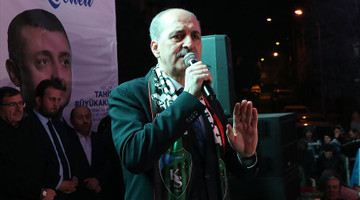 'ABD Başkanı İsrail hükümetinin sözcüsü gibi davranıyor'
