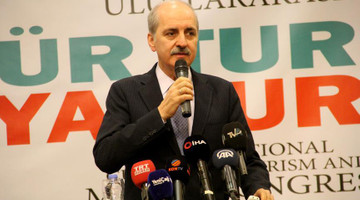 Genel Başkanvekili Kurtulmuş, "PYD'nin, YPG'nin nasıl bir silahlı ordu haline getirilmek istendiğini, bunlar yapılırken de Suriye ve Irak halkının tamamına hayatı zindan etmek olduğunu da biliyoruz."