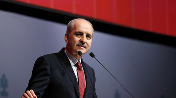 AK Parti Genel Başkanvekili Numan Kurtulmuş'un "Türkiye'yi Yarınlara Taşımak" isimli yeni kitabı çıktı.
