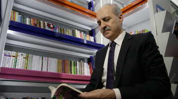 Kurtulmuş: Kütüphaneler yaşayan mekanlar olmalıdır