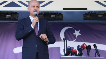 Erdoğan öncülüğünde kahramanca ilerliyoruz