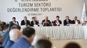 2016 yılı Mayıs ayına göre turizm gelirlerinde yüzde 16'lık bir artış söz konusu