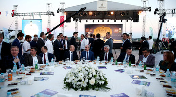 Kurtulmuş, İstanbul’da yaşayan Ordulular ile iftar yaptı
