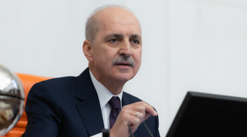 TBMM BAŞKANI KURTULMUŞ: HİÇ ŞÜPHESİZ, BU TERÖR SALDIRISINI ORTAYA KOYANLARIN 1 EKİM GİBİ BİR GÜNÜ TESPİT ETMİŞ OLMALARI MANİDARDIR, TESADÜFİ DEĞİLDİR