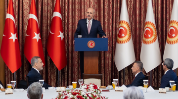 TBMM BAŞKANI KURTULMUŞ, 14. BÜYÜKELÇİLER KONFERANSI KAPSAMINDA BÜYÜKELÇİLERİ KABUL ETTİ