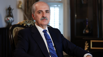 TBMM BAŞKANI KURTULMUŞ, A MİLLİ KADIN VOLEYBOL TAKIMI'NI TEBRİK ETTİ
