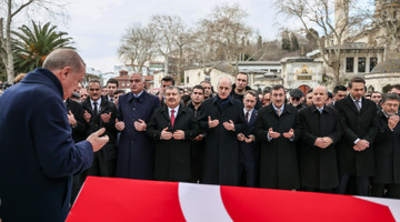 TBMM BAŞKANI KURTULMUŞ, ALEV ALATLI’NIN CENAZE TÖRENİNE KATILDI