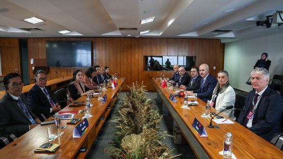 TBMM Başkanı Kurtulmuş, Endonezya Temsilciler Meclisi Başkanı Maharani ile görüştü - Resim: 1