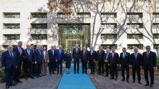 TBMM Başkanı Kurtulmuş, Azerbaycan Milli Meclis Başkanı Gafarova İle Ortak Basın Toplantısı Düzenledi - Resim: 10