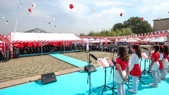 TBMM Başkanı Kurtulmuş, Meclis’teki "7 Bölge 7 Eser 23 Nisan Konseri" Programında Konuştu - Resim: 1