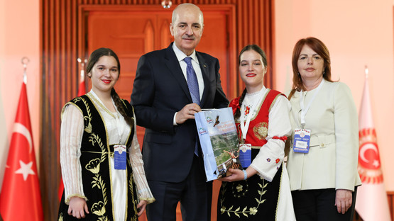 TBMM Başkanı Kurtulmuş, Dünya Çocuklarını Kabul Etti - Resim: 5
