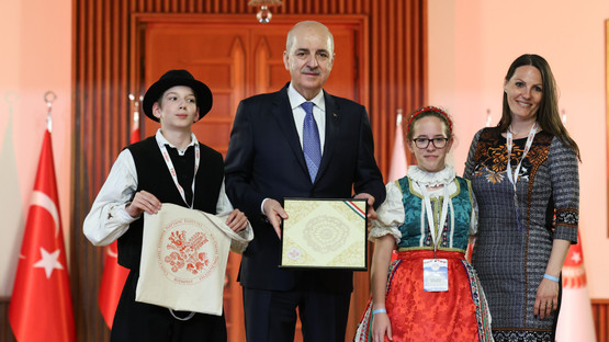 TBMM Başkanı Kurtulmuş, Dünya Çocuklarını Kabul Etti - Resim: 9
