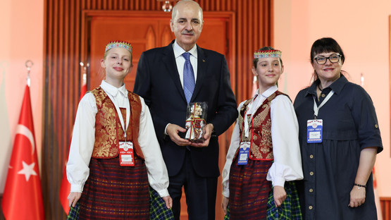 TBMM Başkanı Kurtulmuş, Dünya Çocuklarını Kabul Etti - Resim: 10