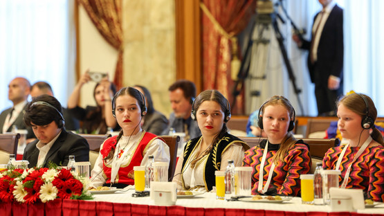 TBMM Başkanı Kurtulmuş, Dünya Çocuklarını Kabul Etti - Resim: 38