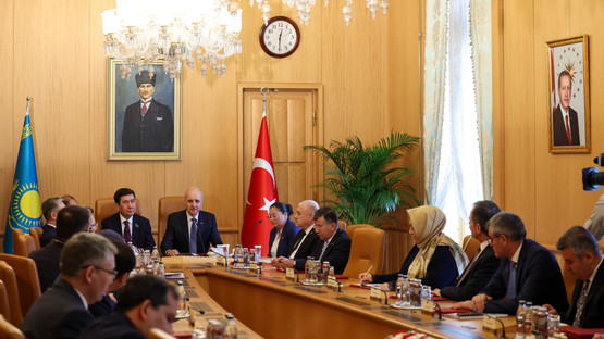 TBMM Başkanı Kurtulmuş, Meclis’te Kazakistan Parlamentosu Meclis Başkanı Koşanov İle Görüştü - Resim: 1