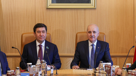 TBMM Başkanı Kurtulmuş, Meclis’te Kazakistan Parlamentosu Meclis Başkanı Koşanov İle Görüştü - Resim: 4