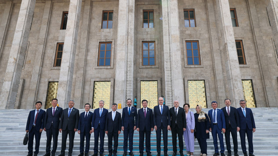 TBMM Başkanı Kurtulmuş, Meclis’te Kazakistan Parlamentosu Meclis Başkanı Koşanov İle Görüştü - Resim: 9
