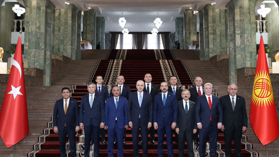 TBMM Başkanı Kurtulmuş, Kırgızistan Parlamento Başkanı Uulu ile görüştü - Resim: 12