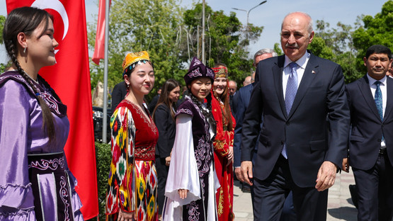 TBMM Başkanı Numan Kurtulmuş, Kırgızistan-Türkiye Manas Üniversitesi’ni Ziyaret Etti - Resim: 3