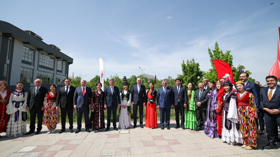 TBMM Başkanı Numan Kurtulmuş, Kırgızistan-Türkiye Manas Üniversitesi’ni Ziyaret Etti - Resim: 5
