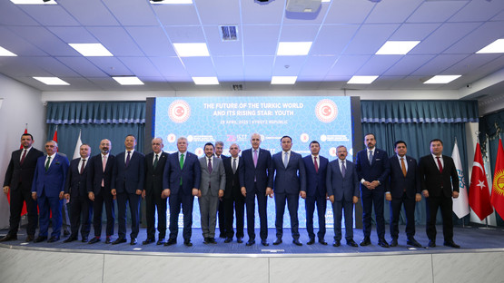 TBMM Başkanı Kurtulmuş, Bişkek’te İslam İşbirliği Gençlik Forumu Konferansında Konuştu - Resim: 1