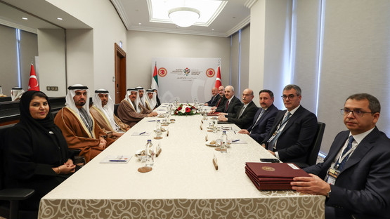 TBMM Başkanı Kurtulmuş, BAE Federal Ulusal Konseyi Başkanı Ghobash İle Görüştü - Resim: 3