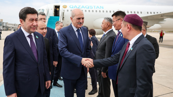 TBMM Başkanı Kurtulmuş, İstanbul’da Kazakistan Parlamentosu Meclis Başkanı Koşanov İle Görüştü - Resim: 9