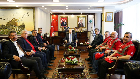 TBMM Başkanı Kurtulmuş, Şırnak Belediyesini Ziyaret Etti - Resim: 1