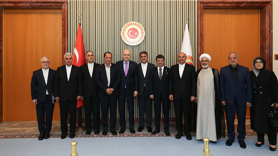 TBMM BAŞKANI KURTULMUŞ, İRAN-TÜRKİYE PARLAMENTOLAR ARASI DOSTLUK GRUBU BAŞKANI ZADEH'İ KABUL ETTİ - Resim: 3