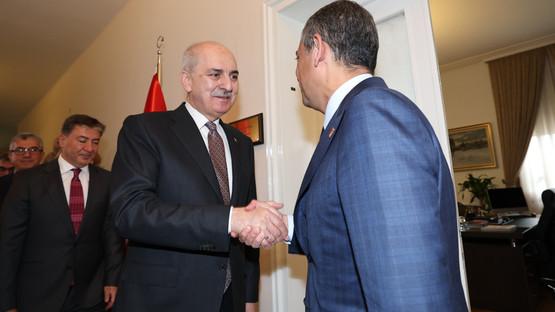 TBMM Başkanı Kurtulmuş, CHP Genel Başkanı Özel’i Ziyaret Etti - Resim: 4