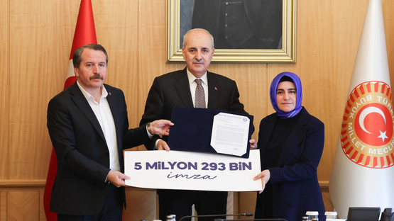 TBMM BAŞKANI KURTULMUŞ, MEMUR-SEN BAŞKANLAR KURULU ÜYELERİNİ KABUL ETTİ - Resim: 2