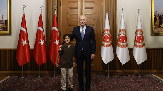 TBMM BAŞKANI KURTULMUŞ, MECLİS PERSONELİYLE BAYRAMLAŞTI - Resim: 3