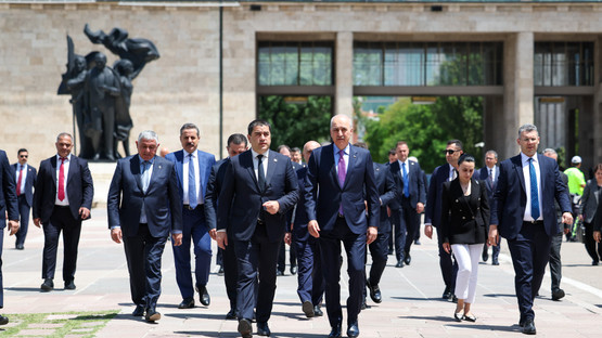 TBMM Başkanı Kurtulmuş, Gürcistan Parlamentosu Başkanı Papuashvili İle Ortak Basın Toplantısı Düzenledi - Resim: 9