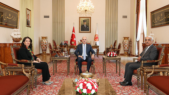 TBMM Başkanı Kurtulmuş, TBMM Başkanvekili Pervin Buldan ve DEM Partili Sancar'ı Kabul Etti - Resim: 1