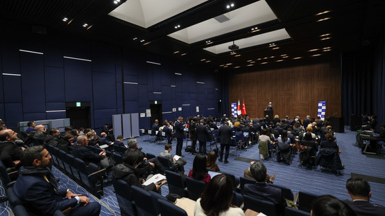 Ortadoğu'da Barış Perspektifi Ve T&uuml;rkiye Başlıklı Konferansta Katılımcılara Hitap