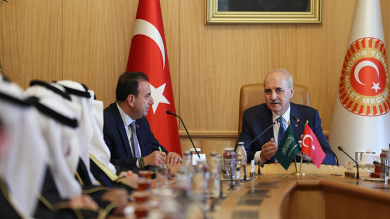TBMM Başkanı Kurtulmuş, Suudi Arabistan-Türkiye Parlamentolar Arası Dostluk Grubu Başkanı Al-Gannas’ı Kabul Etti - Resim: 1