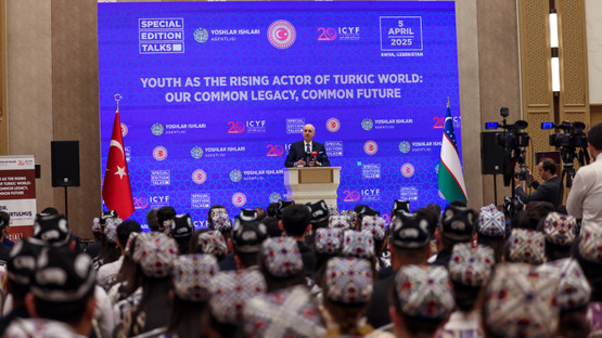 T&uuml;rk D&uuml;nyasının Y&uuml;kselen Yıldızı Olarak Gen&ccedil;lik: Ortak Mirasımız, Ortak Geleceğimiz Temalı Konferansta Katılımcılara Hitap